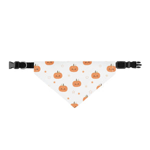 Halloween Pumpkin Clip-On Pet Bandana — Cute Orange Jack-O’-Lantern Pattern for Dogs & Cats